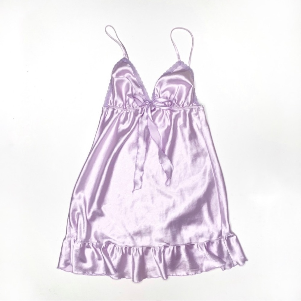 Victoria’s Secret Satin Chemise Nightie Bow Lavender S